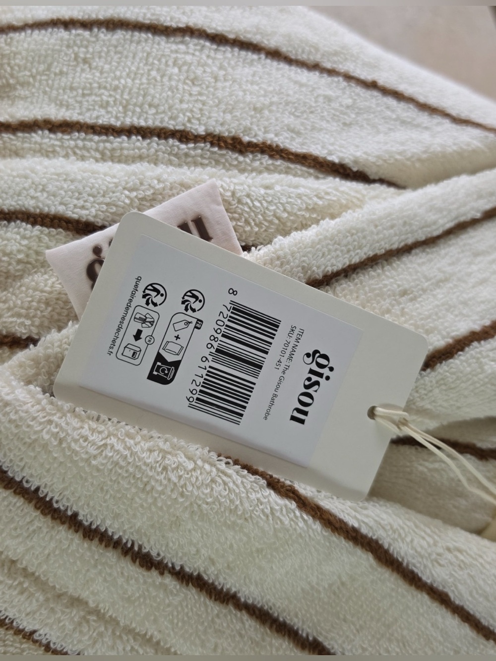 Gisou Striped Bath Robe - Picture 5 of 6
